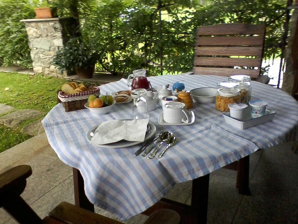 Il Glicine Bed & Breakfast Zimone Exterior photo